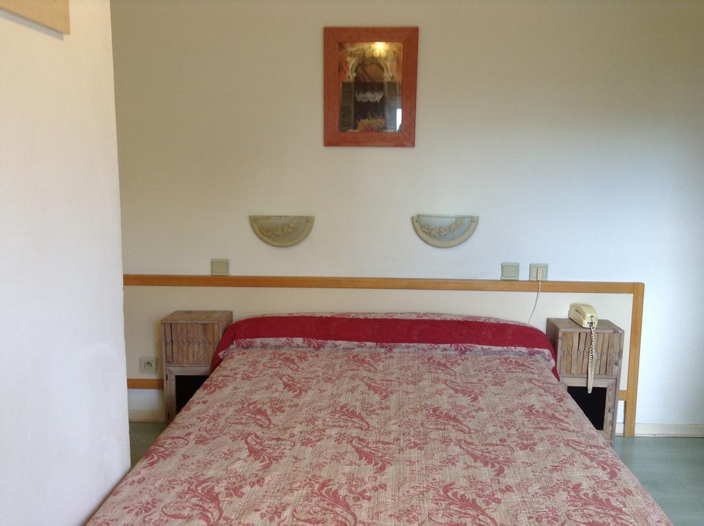 Hotel Acapulco Montpellier Zimmer foto